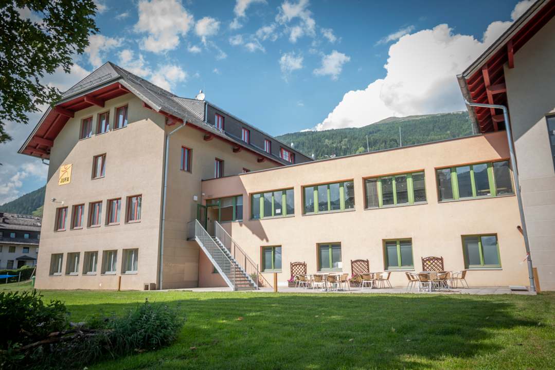 Außenansicht JUFA Hotel St. Michael im Lungau