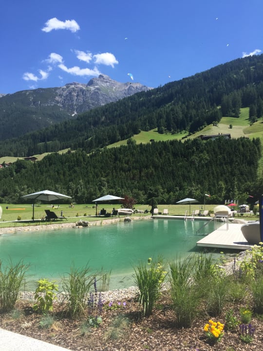 Naturbadeteich Alpeiner Nature Resort Tirol