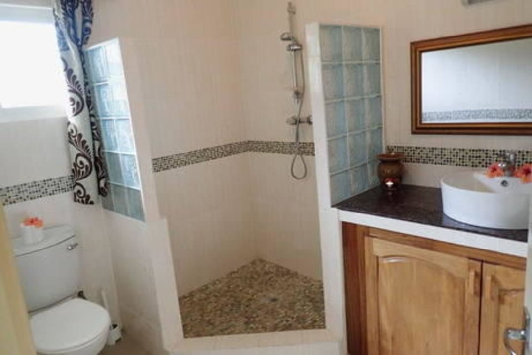 Badezimmer Hostel la Digue