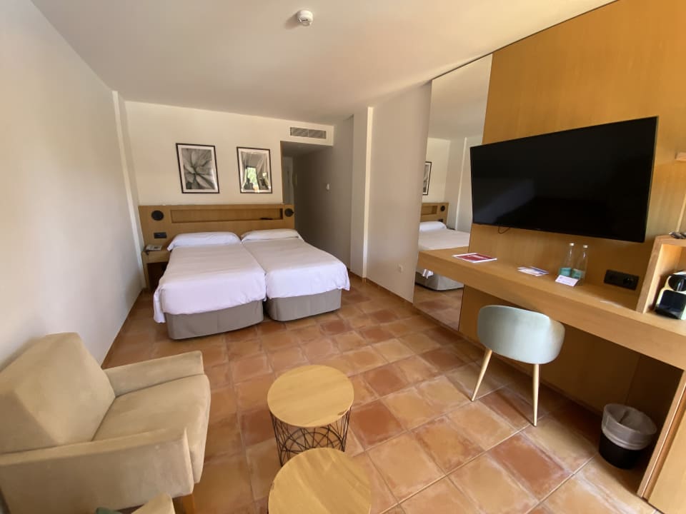 Zimmer Mon Port Hotel & Spa