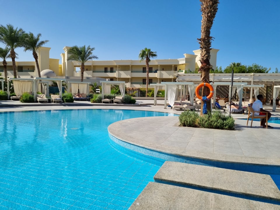 Pool JAZ Elite Casa del Mar Beach