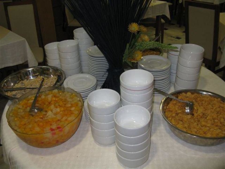Cornflakes Frühstück Hotel Baia de Monte Gordo