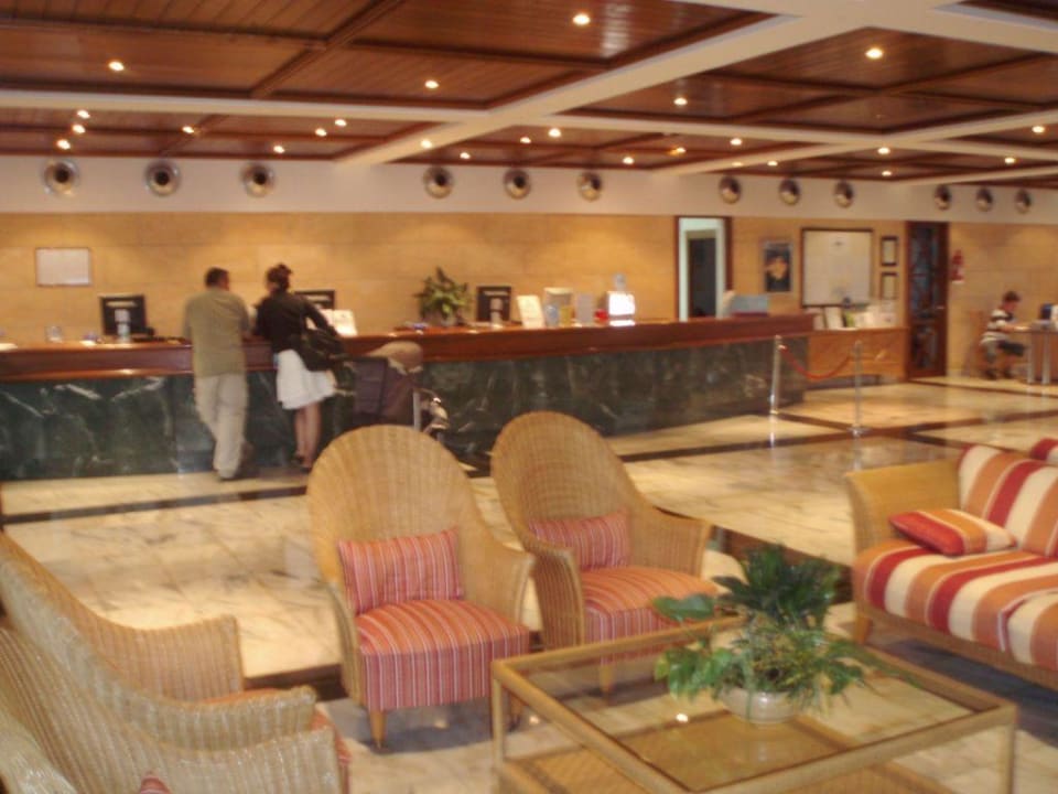 Lobby Blau Colònia Sant Jordi