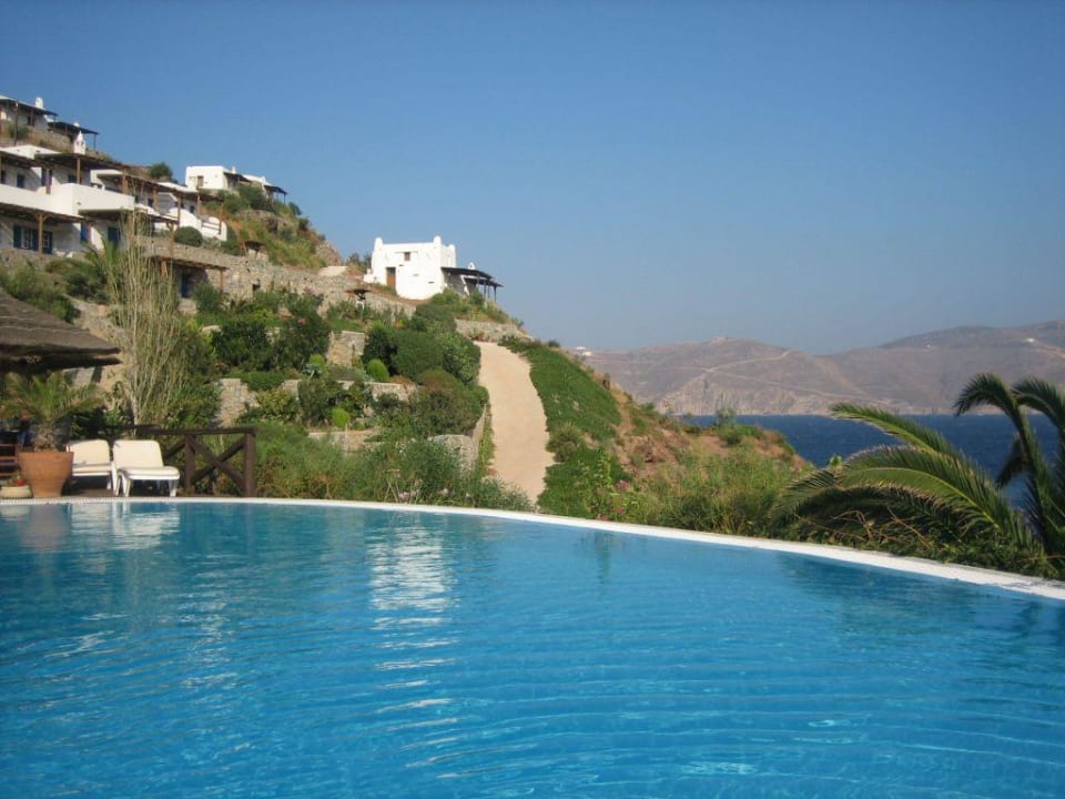 Swimmingpool mit schöner Aussicht Albatros