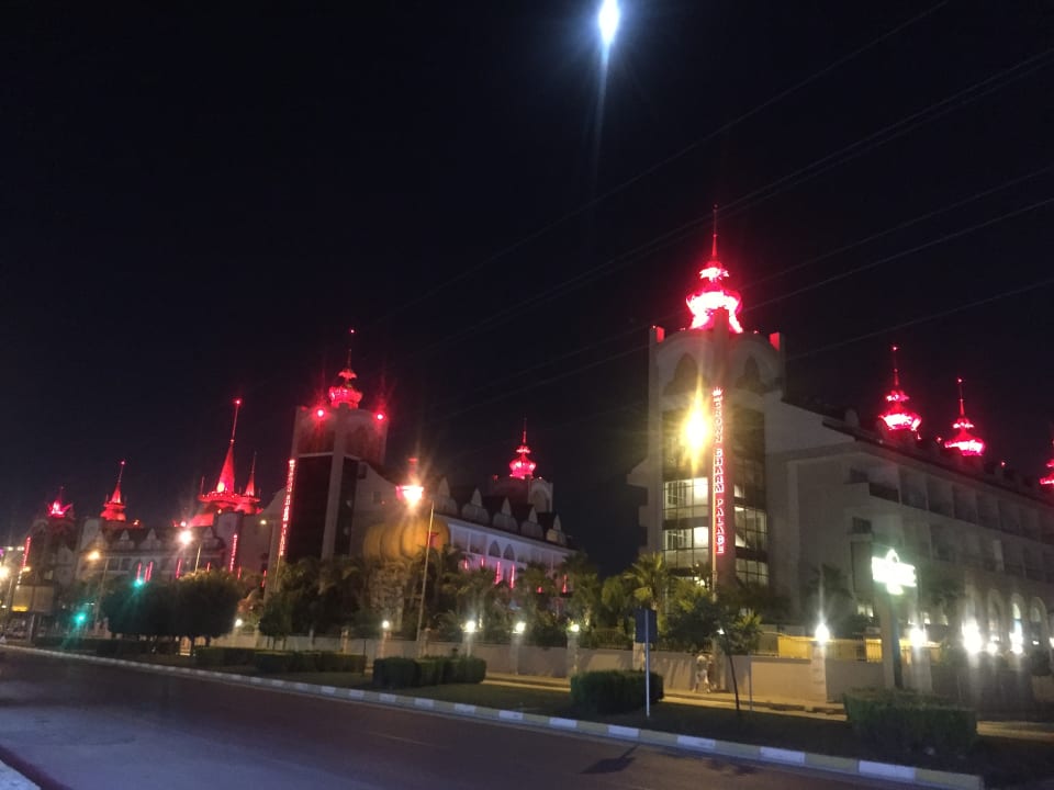 Außenansicht Well Palace Side