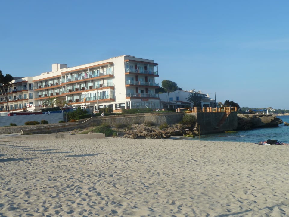 Clumba mit Außentanzfläche Hotel Clumba