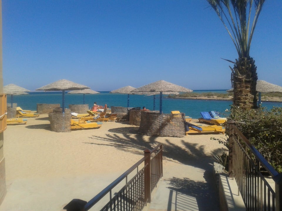 Strand beim Hotel Hotel Three Corners Ocean View prestige - Adults only