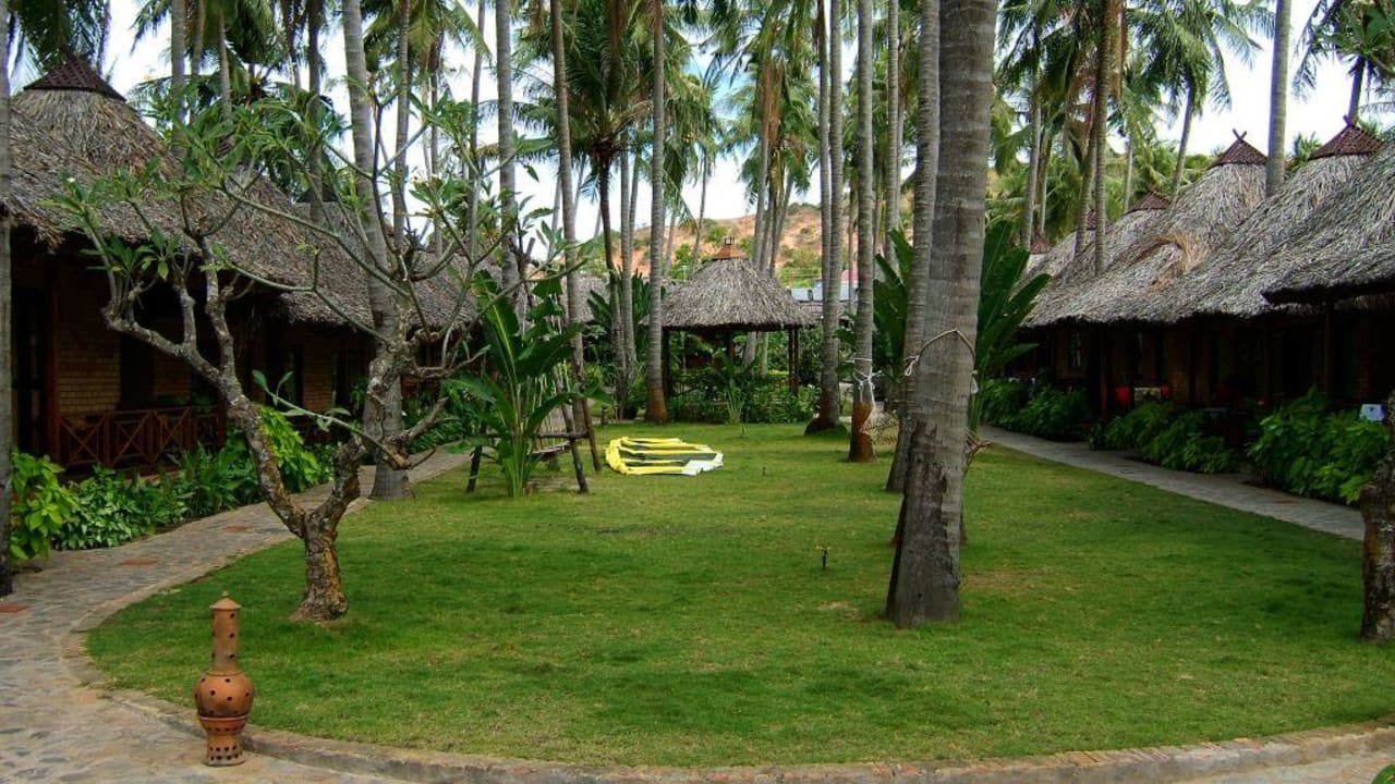 mui ne - lucy resort Lucy Resort Mui Ne Bungalows
