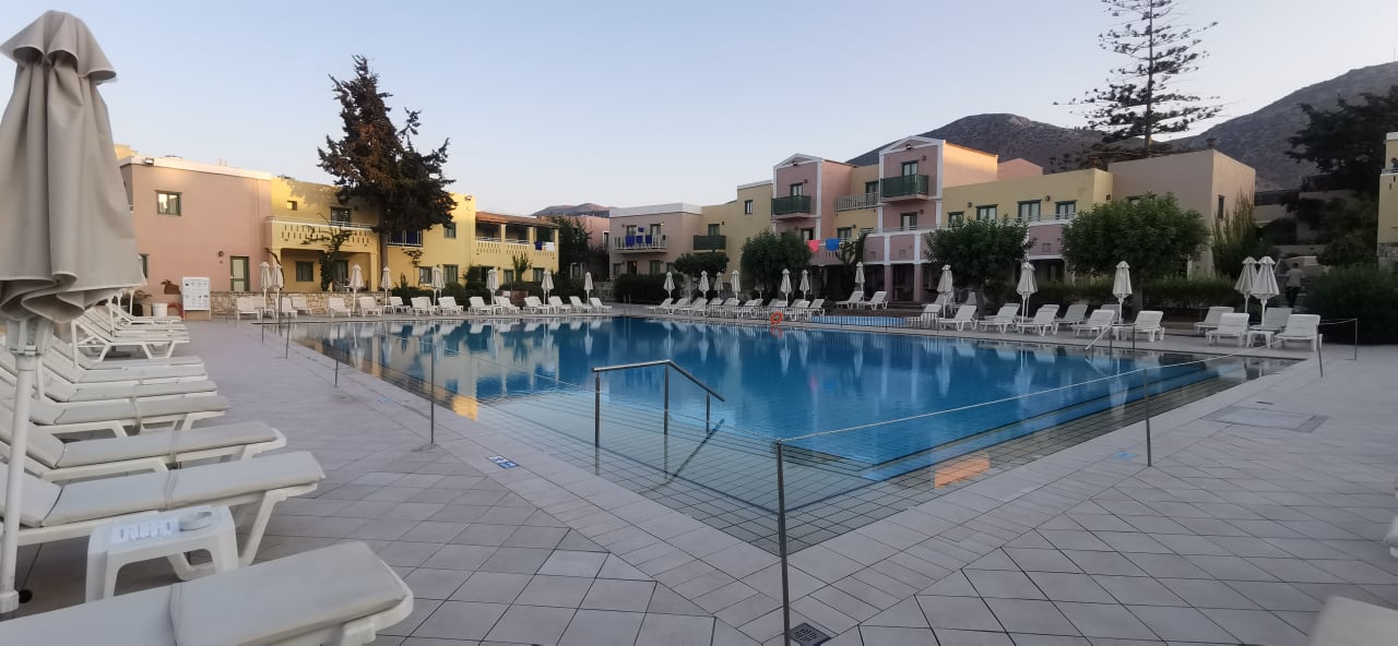 Pool Silva Beach Hotel