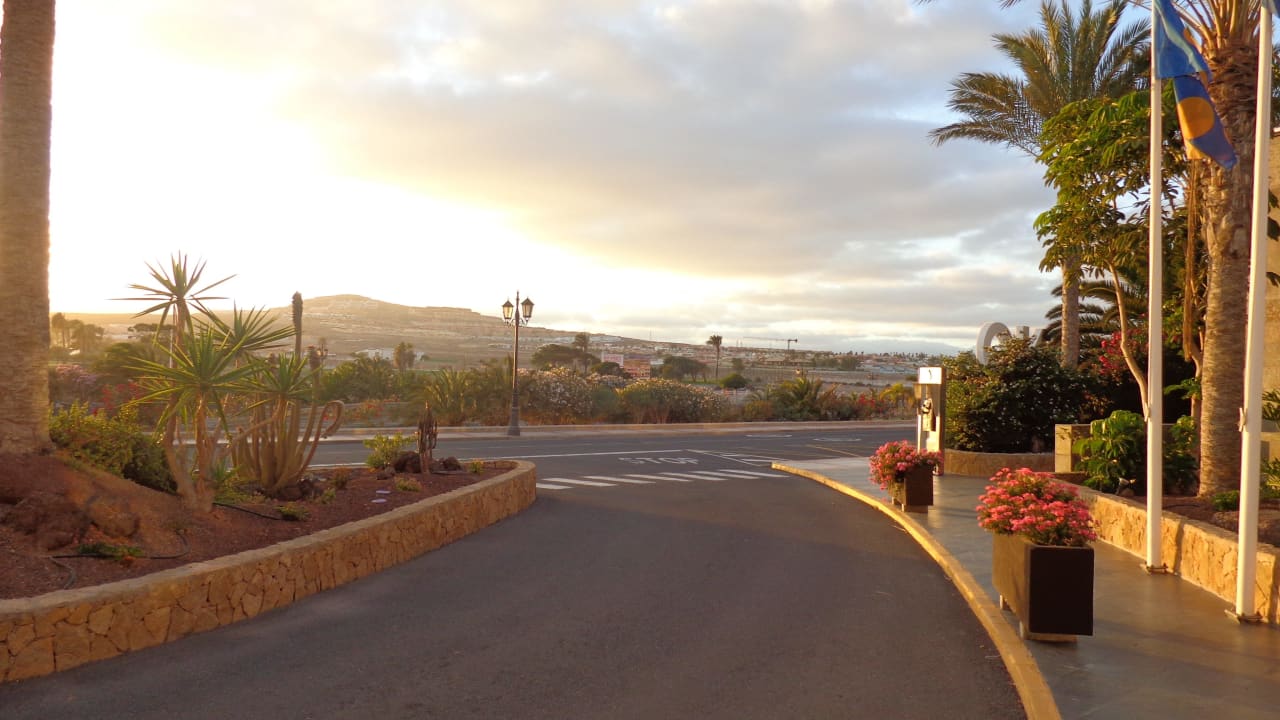 Die Strasse Elba Carlota Beach & Golf Resort