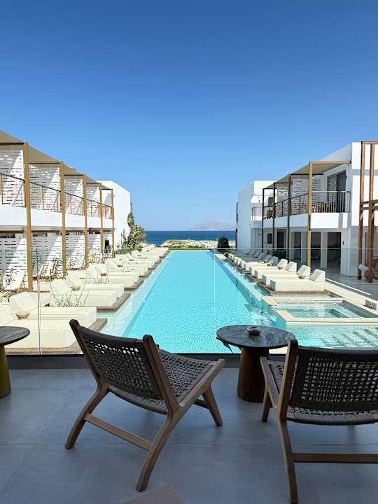 Pool Paralos Kyma Dunes