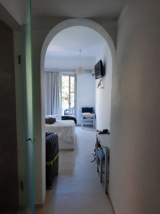 Zimmer RK Beach Hotel