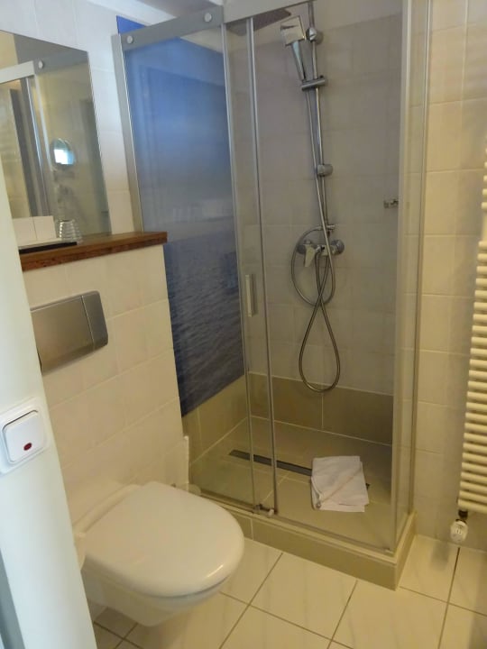 Bad Zimmer "Neuwerk" Hotel Rickmers Insulaner