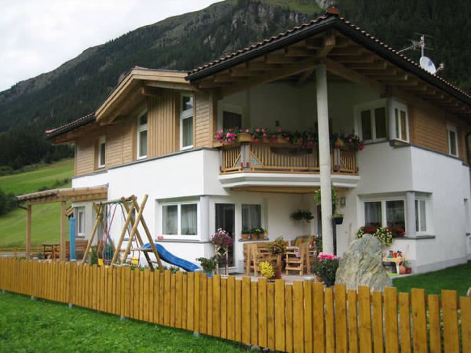 Apartment Alpina im Sommer Haus Alpina