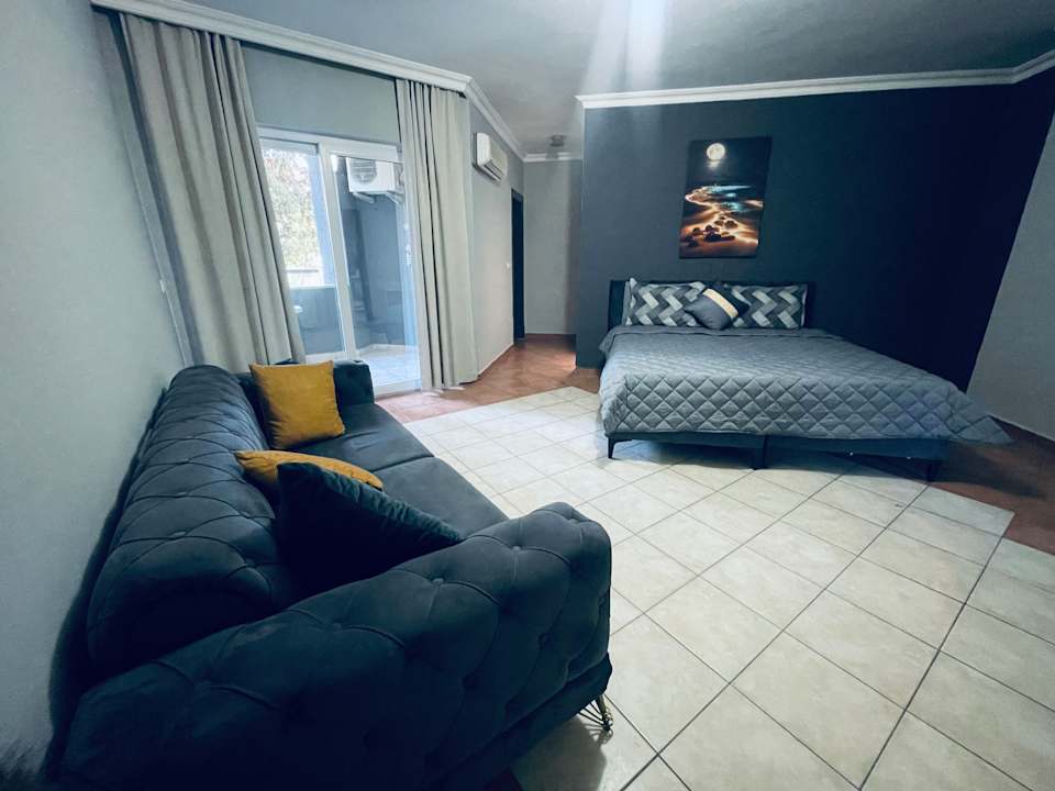 Zimmer Grand Alisa Hotel
