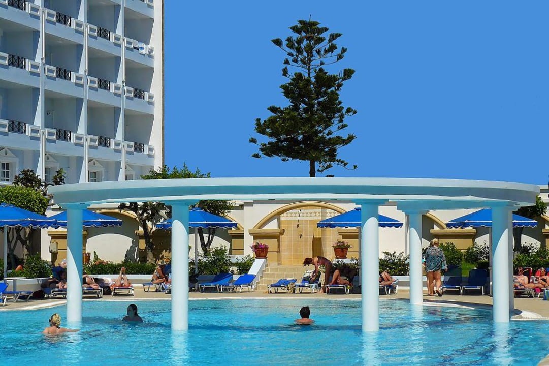 Pool Anlage Auf Der Meers Mitsis Grand Hotel Beach Hotel Rhodos Stadt Holidaycheck
