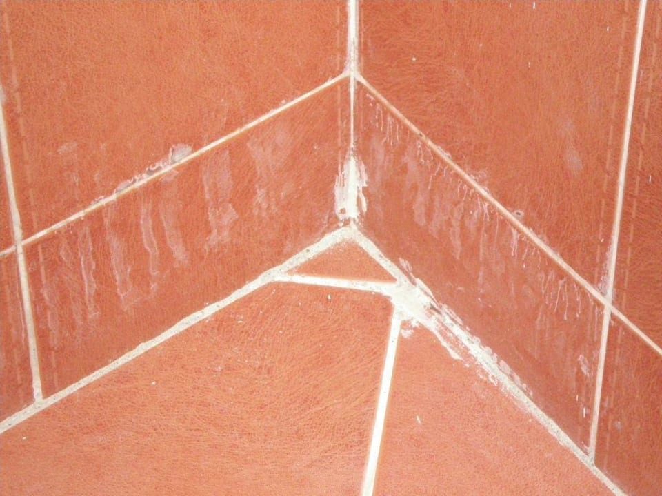 Dreck im Zimmer Pyramisa Beach Resort Sahl Hasheesh