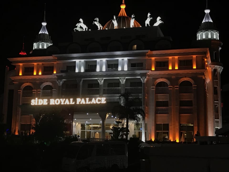Außenansicht Side Royal Palace Hotel & Spa