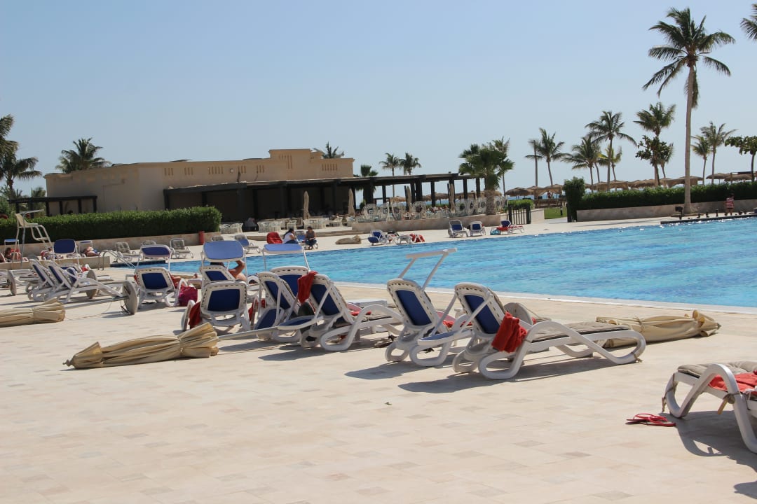 Pool Salalah Rotana Resort