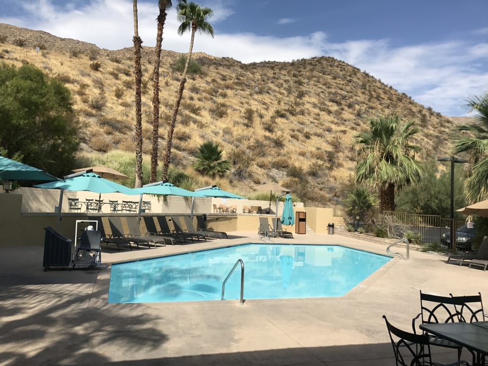 Pool Best Western Inn at Palm Springs Hotel