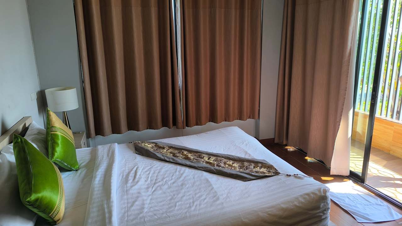 Zimmer Na Siri Lakeview