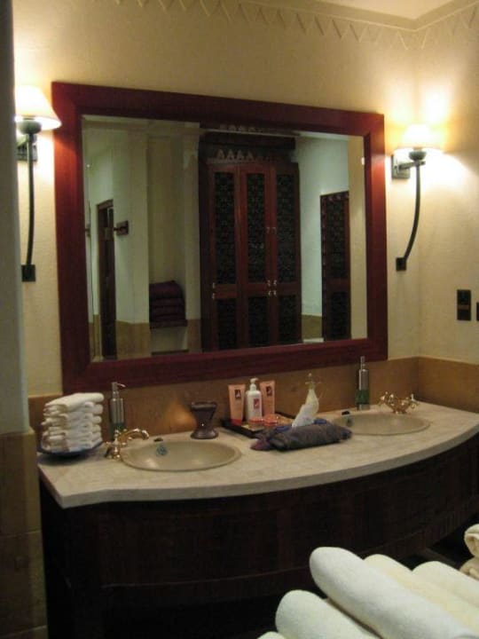 Al Maha, SPA Umkleide Al Maha, A Luxury Collection Desert Resort & Spa