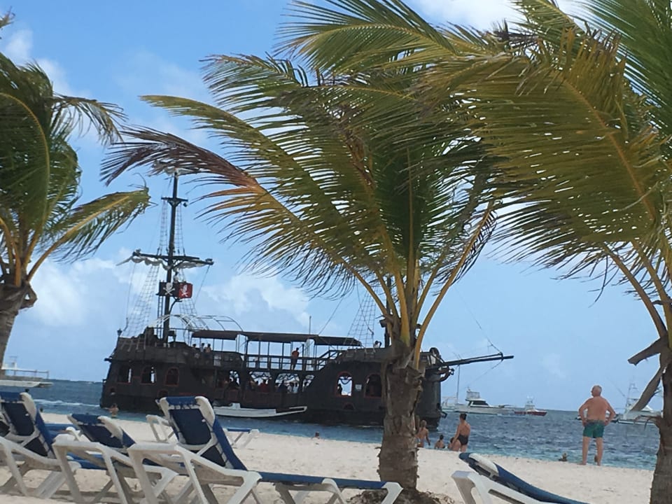 Strand Villas Bavaro Resort & Spa
