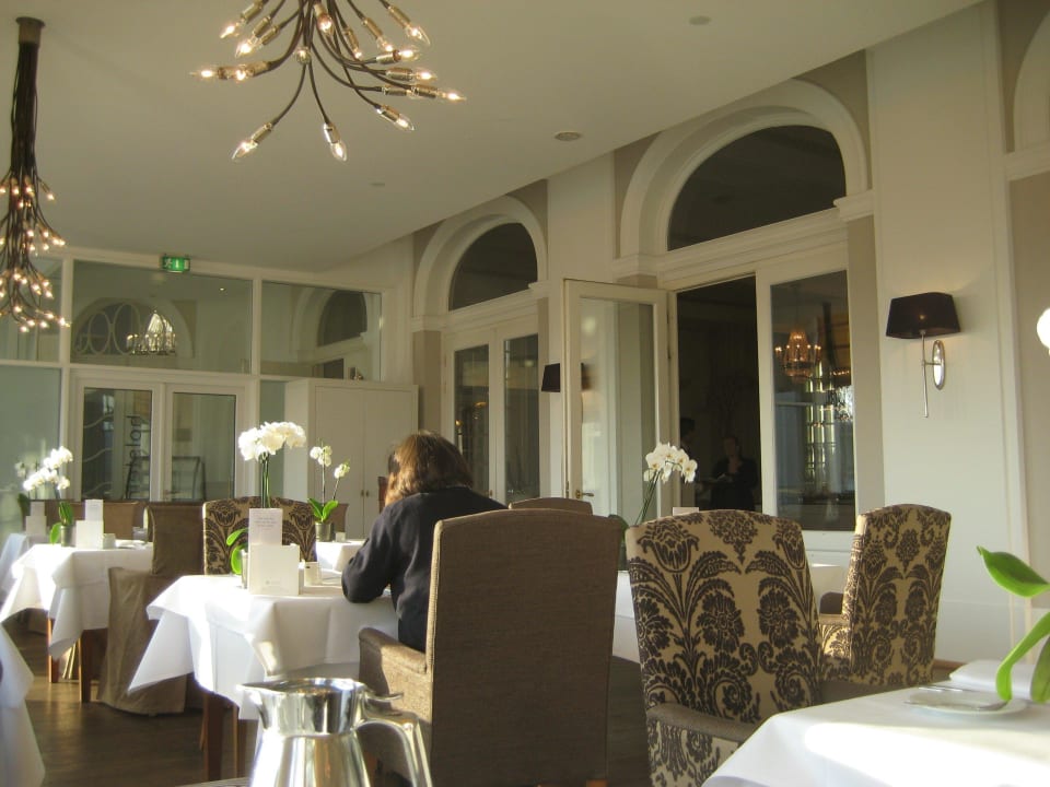 Frühstück im "Holstein's" ATLANTIC Grand Hotel Travemünde