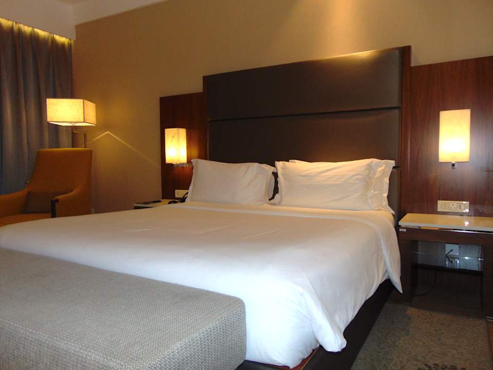 Zimmer Crowne Plaza Nairobi Airport