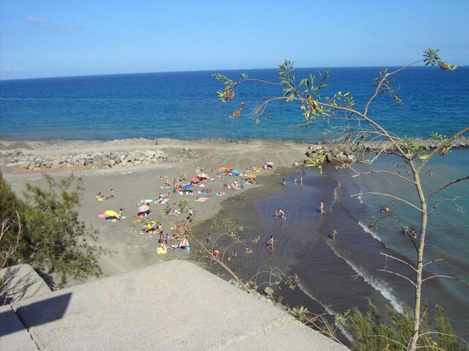 Hoteleigener Strand Hotel Europalace