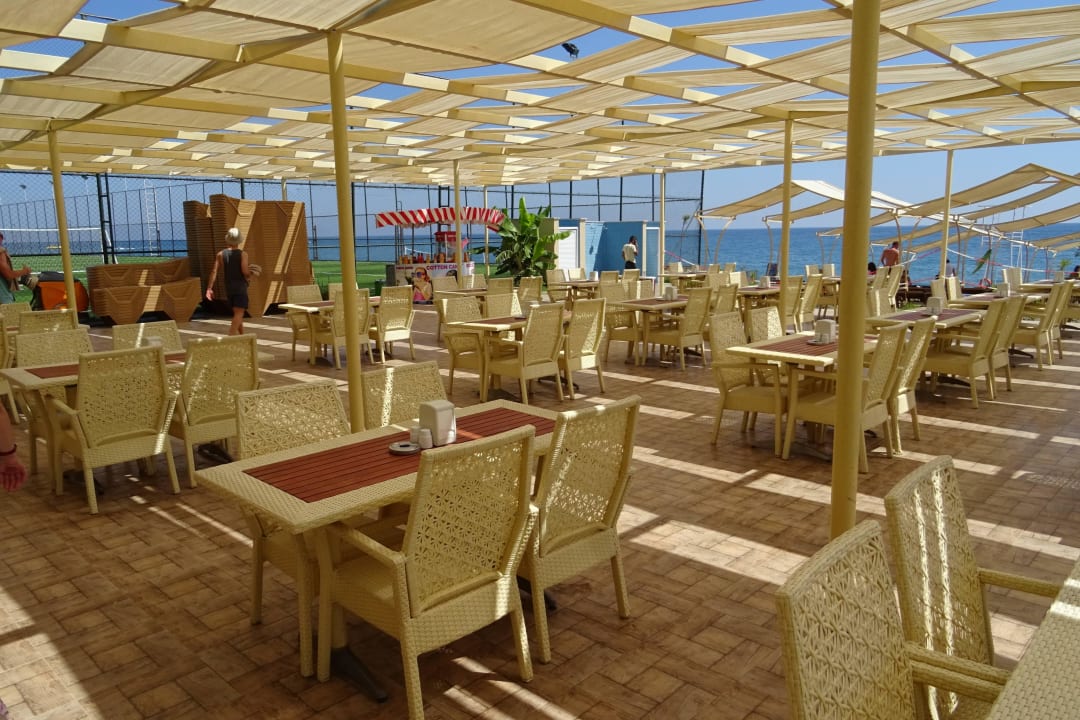 Strandbar Alan Xafira Deluxe Resort & Spa