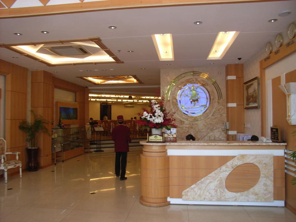 Blick Hoang Hai Long Hotel