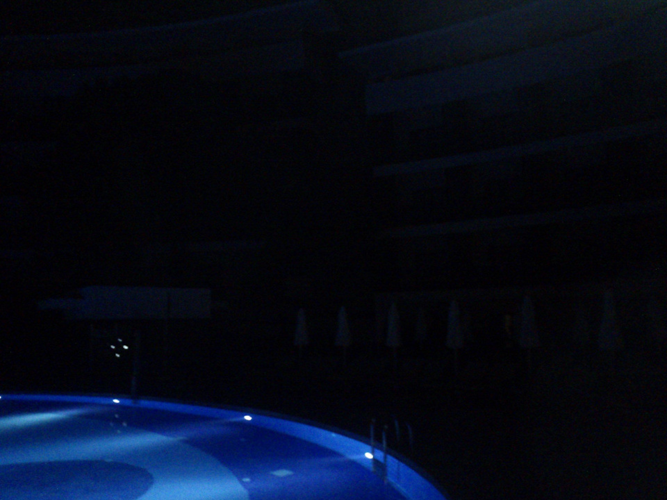 Relaxpool am Nebengebäude Voyage Belek Golf & Spa