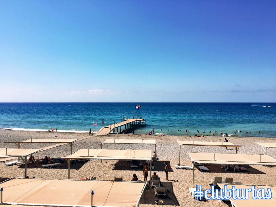 Strand Club Turtas Beach Hotel