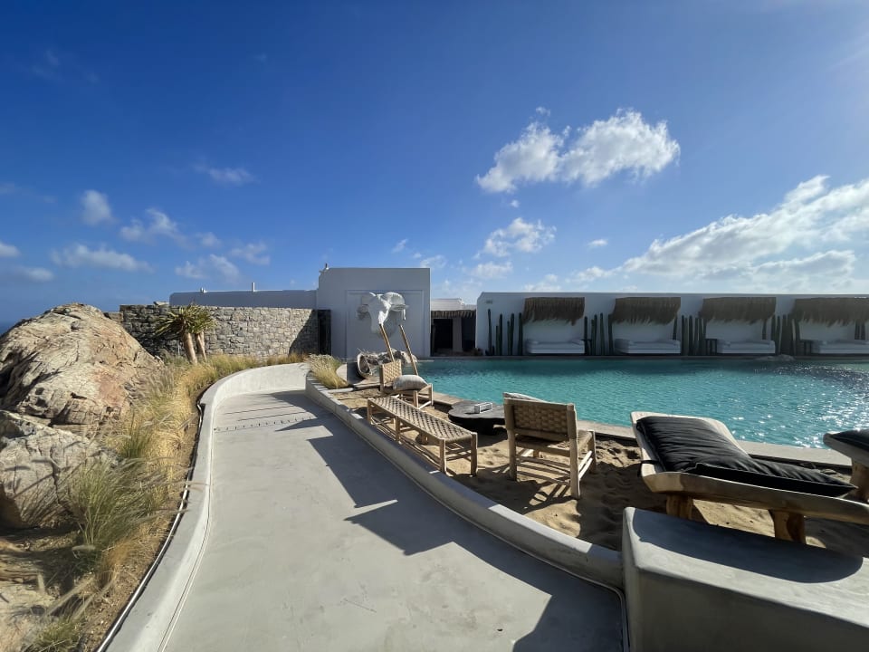 Pool Myconian Panoptis Escape, a member of Small Luxury Hotels of the World