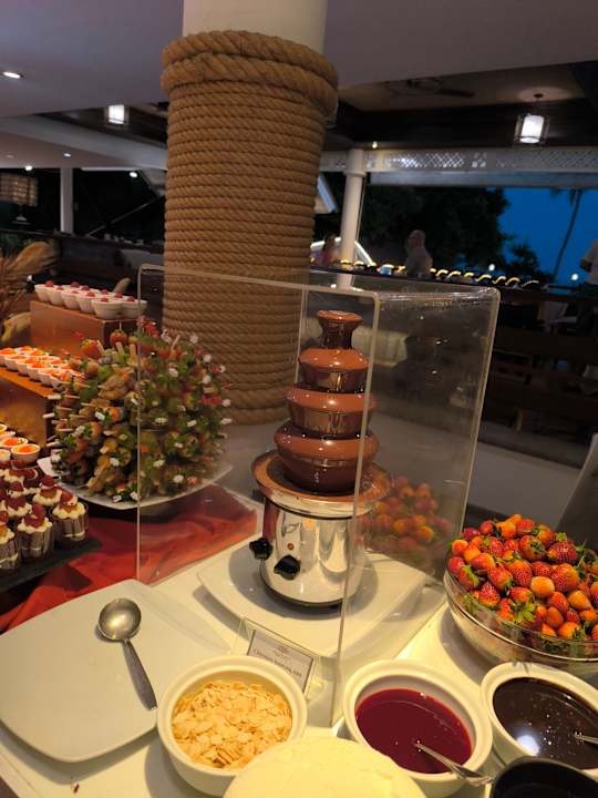 Gastro Cape Panwa Hotel