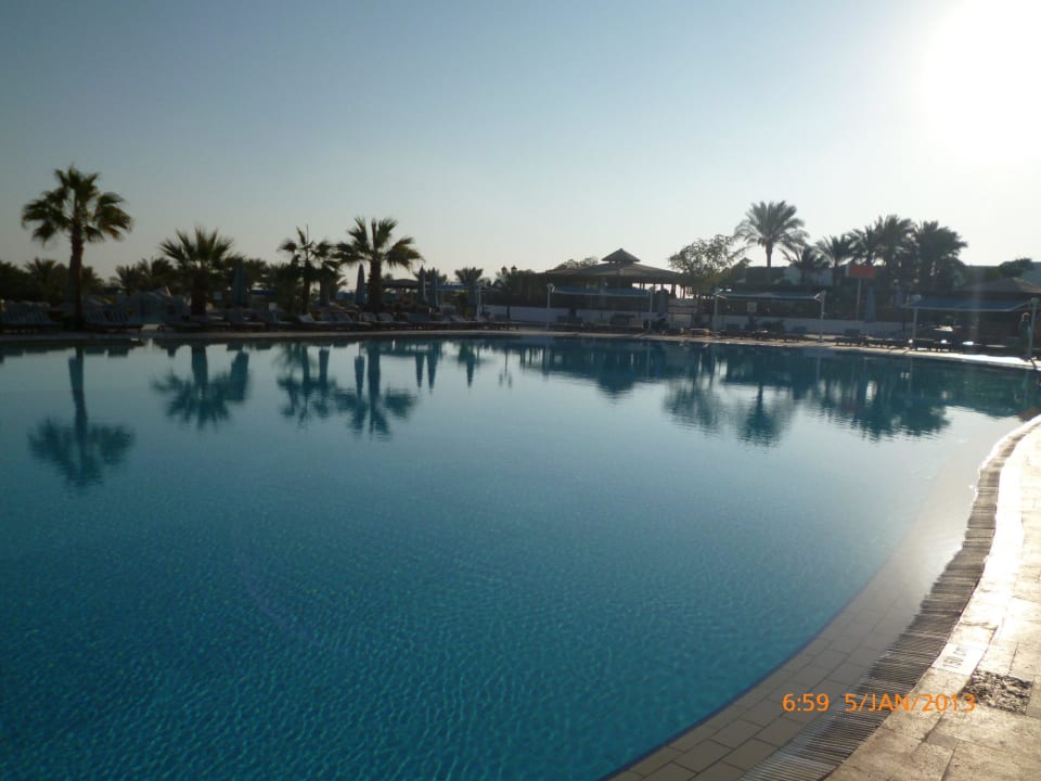 Grosser Pool Sultan Gardens Resort