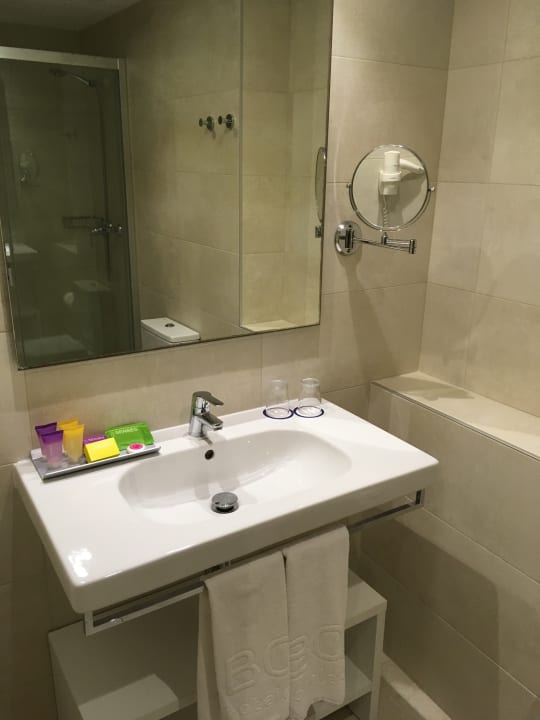 Zimmer BQ Can Picafort
