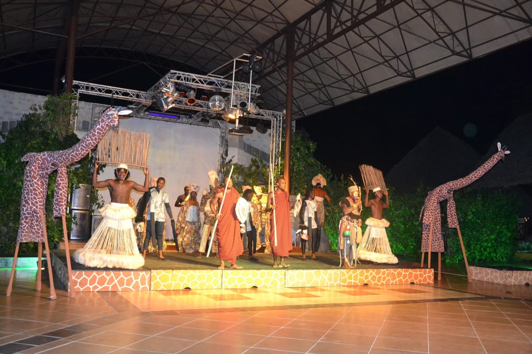 Przedstawienie Król Lew Baobab Beach Resort & Spa