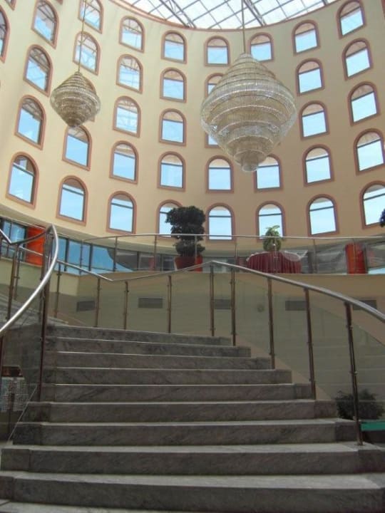 Hotel w srodku Bayar Family Resort Spa