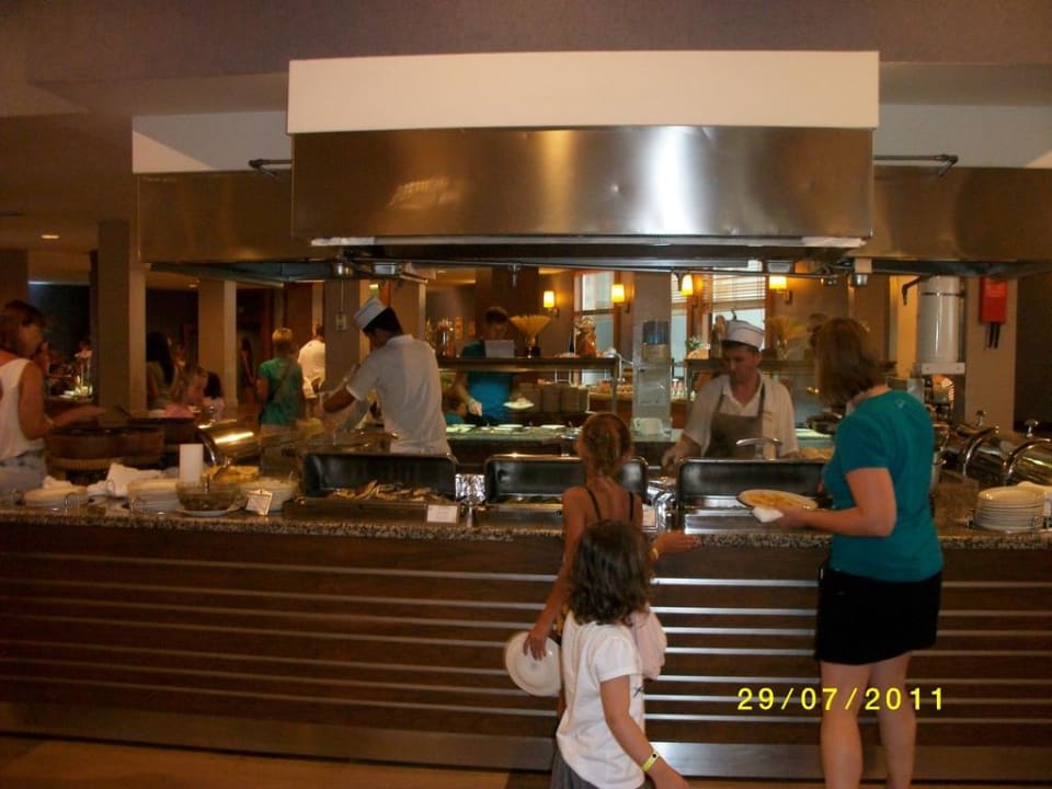 Küche beim Büffet Arcanus Hotels Sorgun