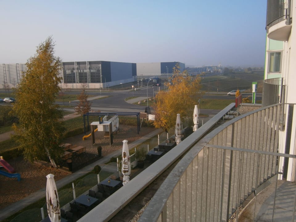 Richtung Industriepark Holiday Inn Berlin Airport - Conference Centre