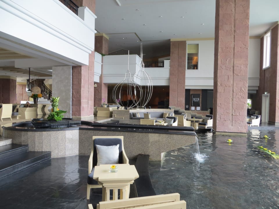 Neue Lobby Hilton Hua Hin Resort & Spa