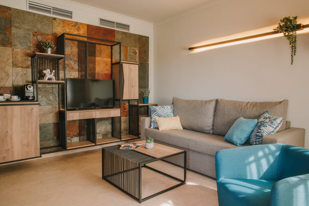 Zimmer Suites & Villas by Dunas