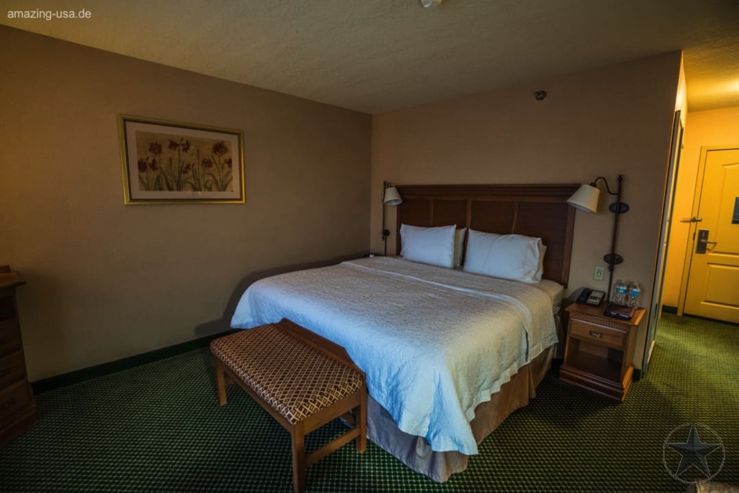 Zimmer Hotel Hampton Inn Hays