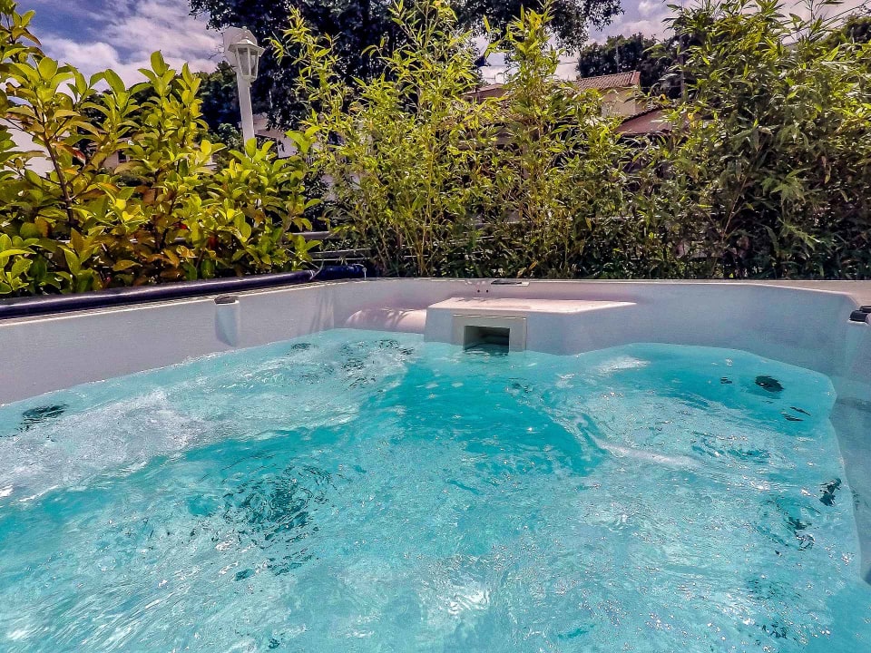 Pool Panorama Suites & Spa