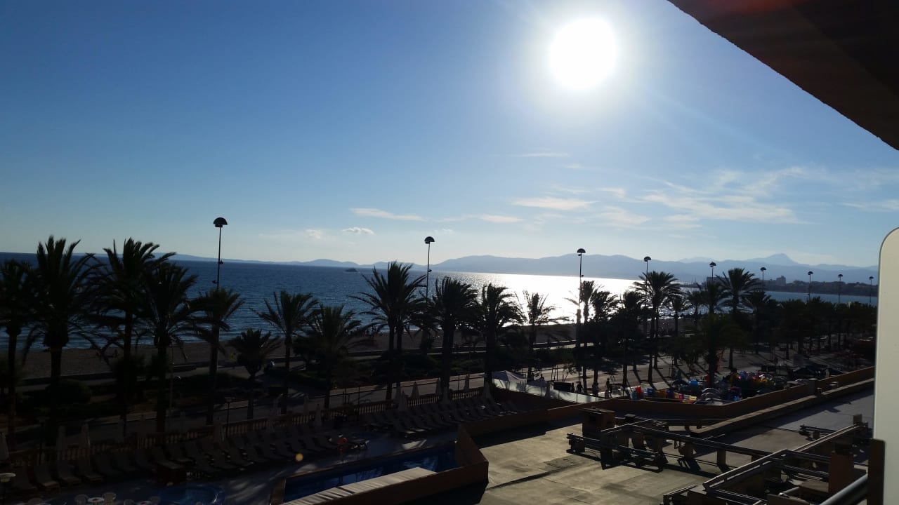 Ausblick bei Sonnenuntergang  allsun Hotel Pil-lari Playa