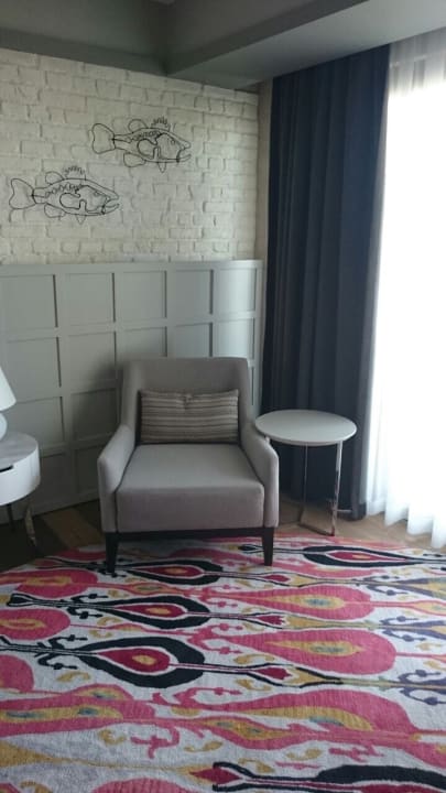 Zimmer Acanthus Cennet Barut Collection