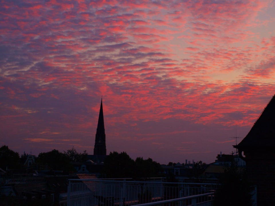 Abendrot von der Terrasse Hotel Domicil Hamburg by Golden Tulip