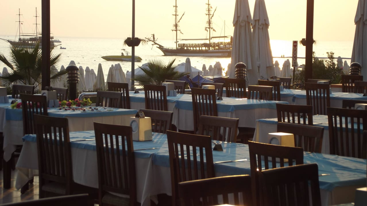 Der Speisesaal Hotel Sirma